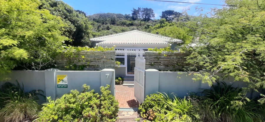 3 Bedroom Property for Sale in Groot Brakrivier Central Western Cape